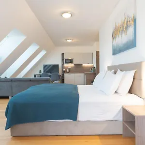 Triester Appartement