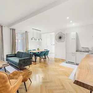 Chic Residences #suite 12 Appartement
