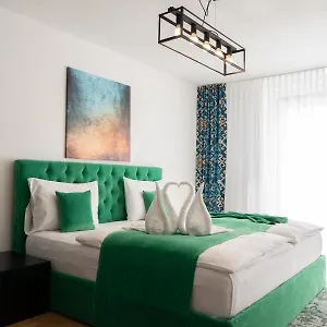 - Lugeck Apartman