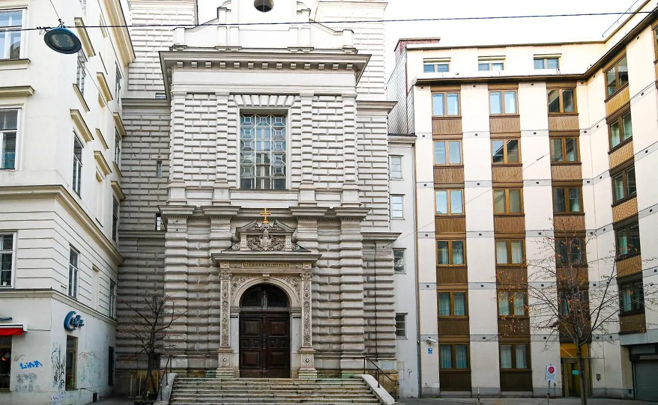 Modern Duplex Museumsquartier Apartment Vienna 0*,